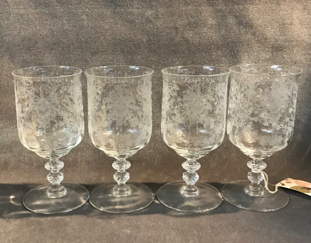 4 Vintage Etched CRYSTAL Wine Glasses, 1940's ~~ 12 oz Wine