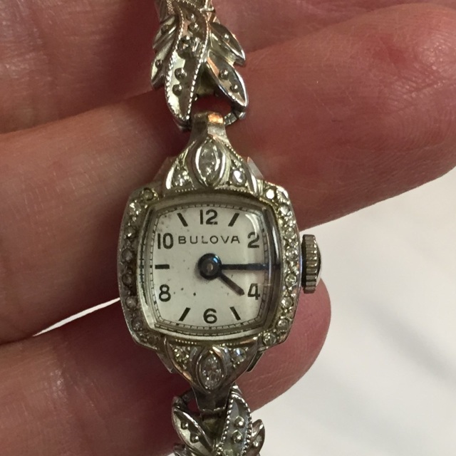 Art Deco BULOVA 14K SOLID GOLD & DIAMOND Lady's Wristwatch